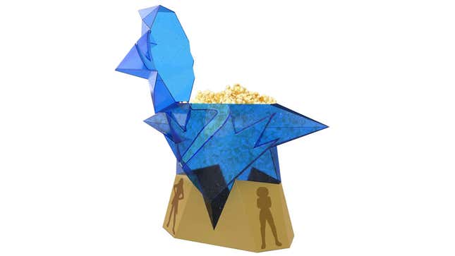 Un récipient en plastique bleu en forme d’étoile contenant du pop-corn sur un petit support avec des silhouettes de personnages de Marvel dessus.